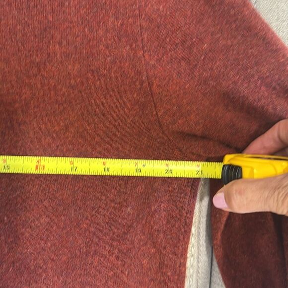 Bloomingdale’s men sweater pull over V-neck long sleeve 100% cashmere Medium Red - Picture 5 of 7